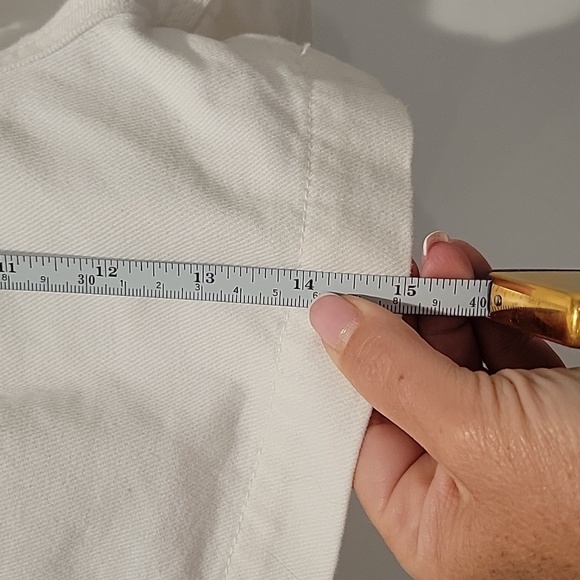 Zara High Waist, Belted, Paperbag Shorts - Picture 5 of 5